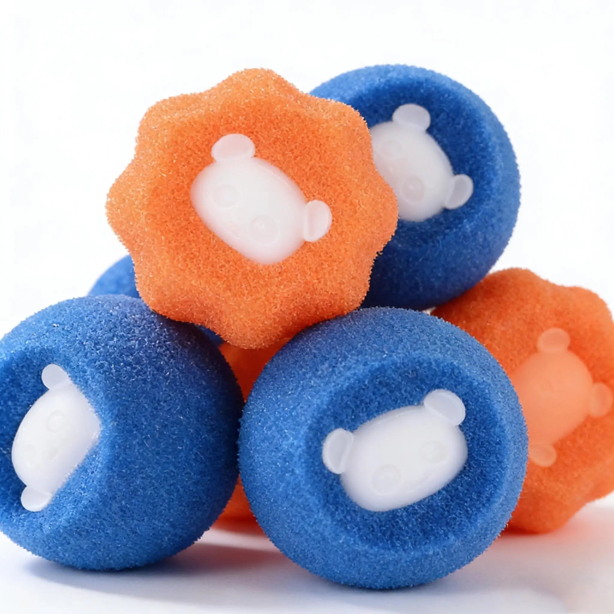 30-Piece Set of Random Color Pet-Shaped Laundry Balls, Anti-Tangle Cleaning Balls, Household Hair Removal Sponge Magic Cleaning Balls, Laundry Lint Remover